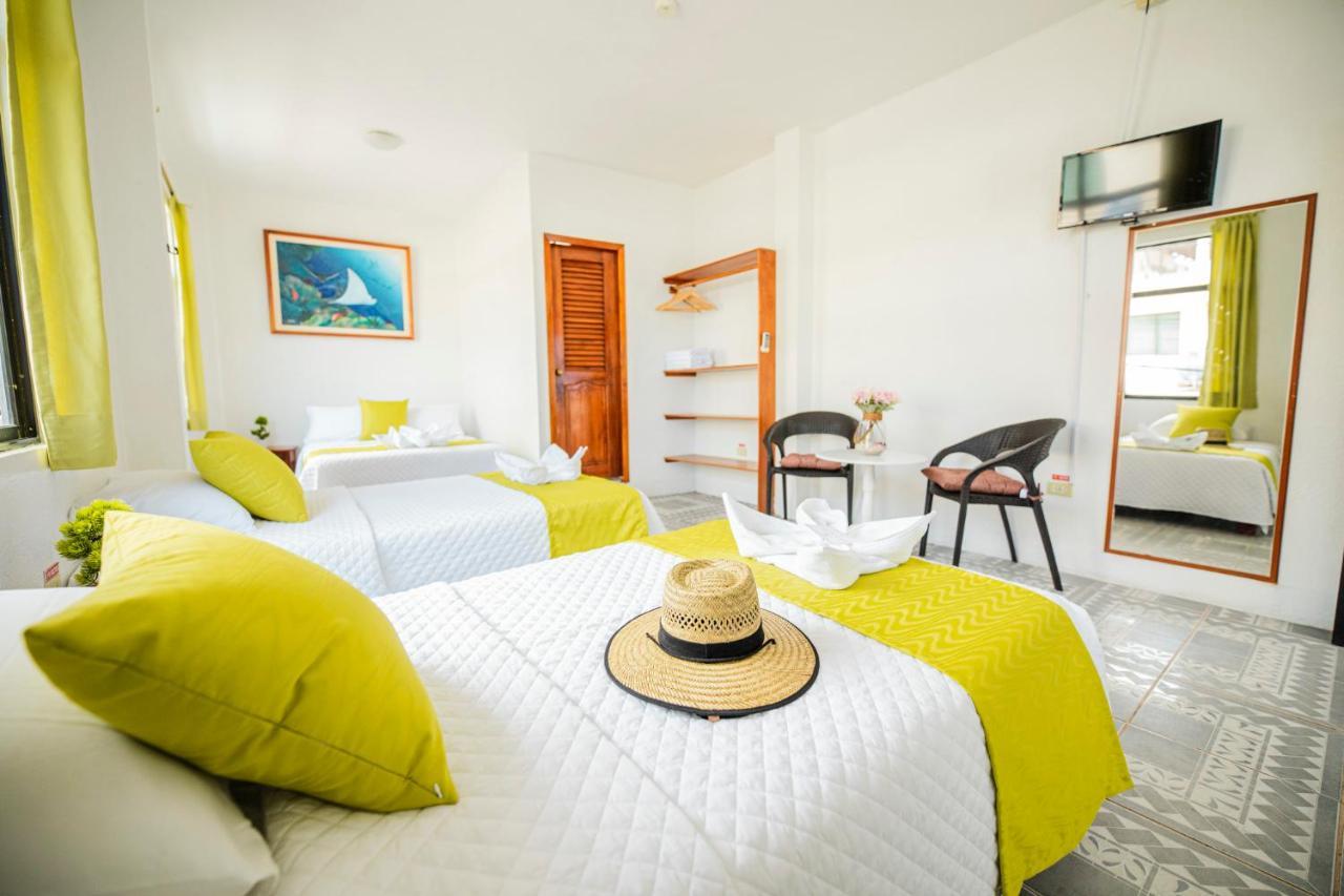 Hostal Gardner Galapagos Puerto Ayora  Extérieur photo