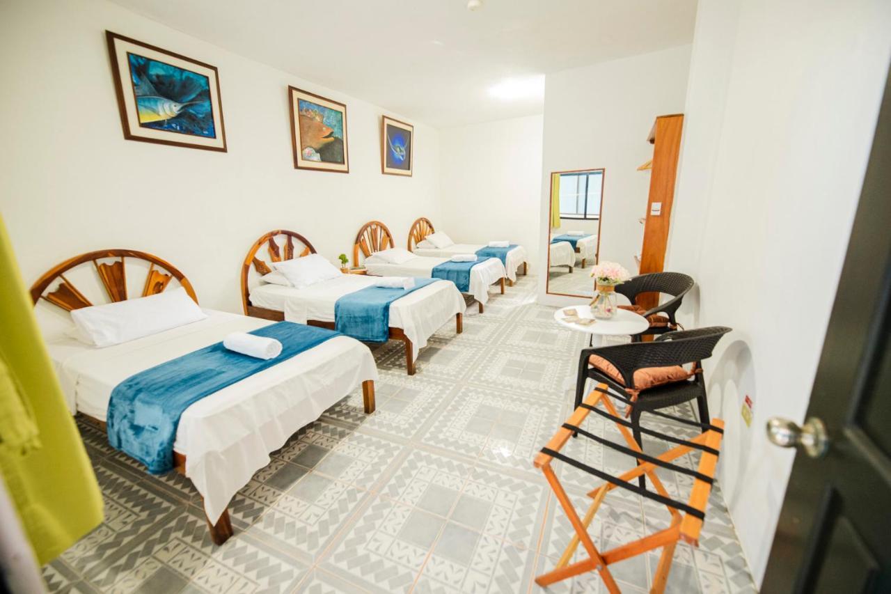 Hostal Gardner Galapagos Puerto Ayora  Extérieur photo