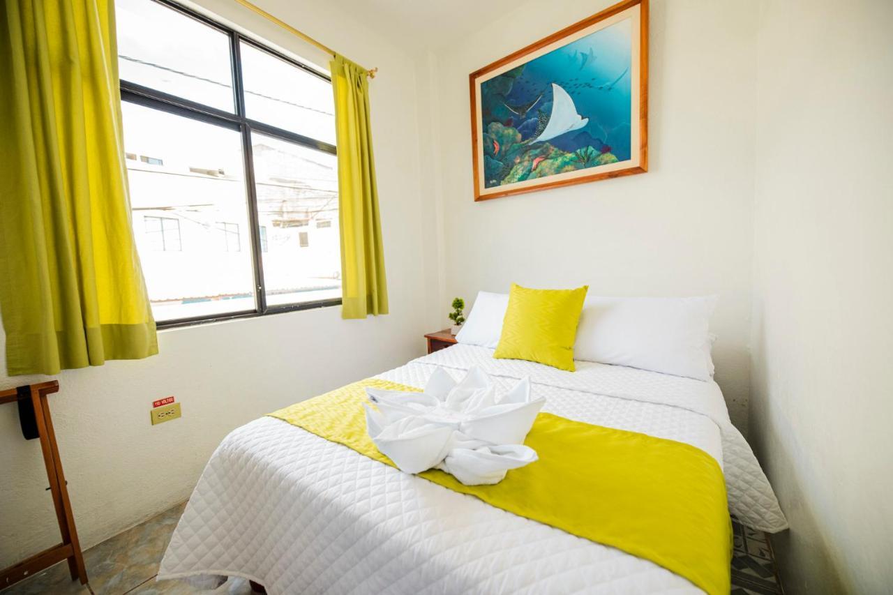 Hostal Gardner Galapagos Puerto Ayora  Extérieur photo