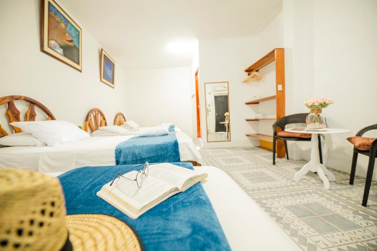 Hostal Gardner Galapagos Puerto Ayora  Extérieur photo
