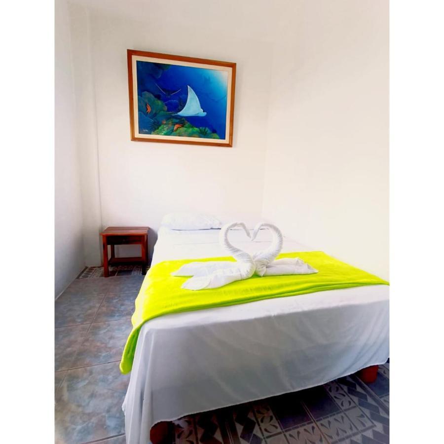 Hostal Gardner Galapagos Puerto Ayora  Extérieur photo