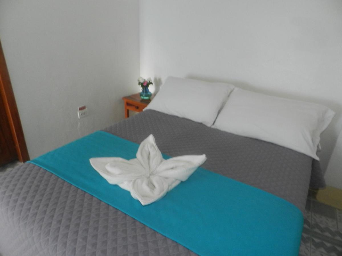 Hostal Gardner Galapagos Puerto Ayora  Extérieur photo