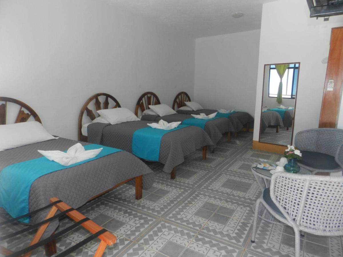 Hostal Gardner Galapagos Puerto Ayora  Extérieur photo