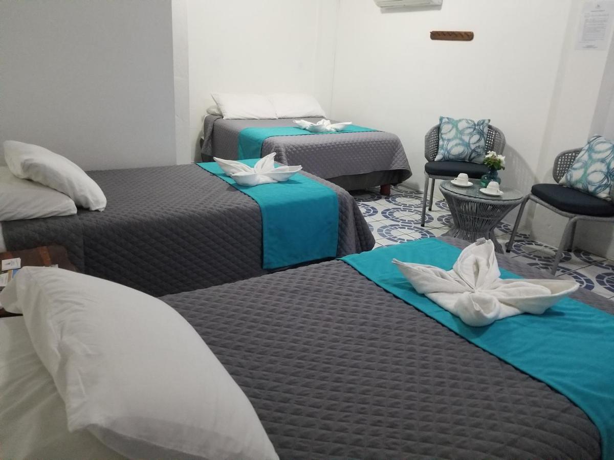 Hostal Gardner Galapagos Puerto Ayora  Extérieur photo